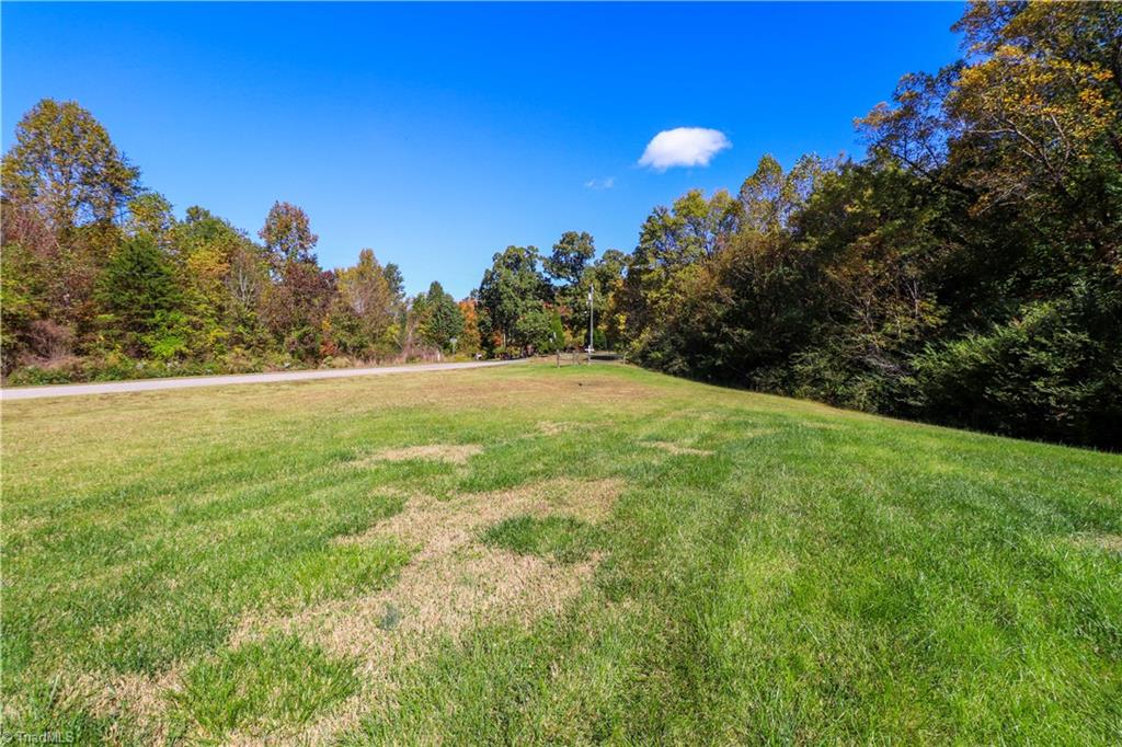 325 Nell Road Madison, NC 27025 - Photo 27 of 28 Gallery Image 27