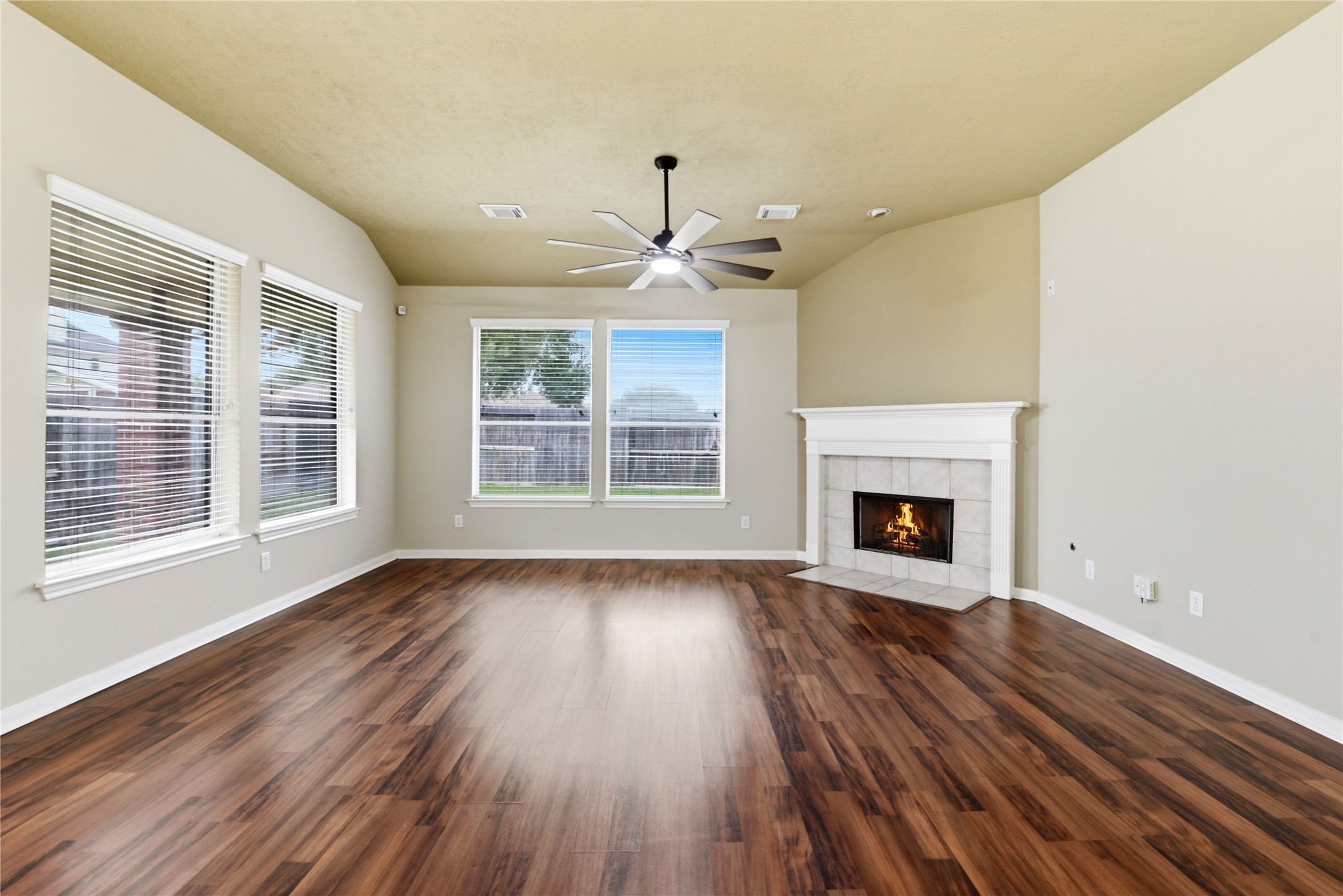 2314 Ligustrum Flower Drive Spring, TX 77388 - Photo 13 of 44