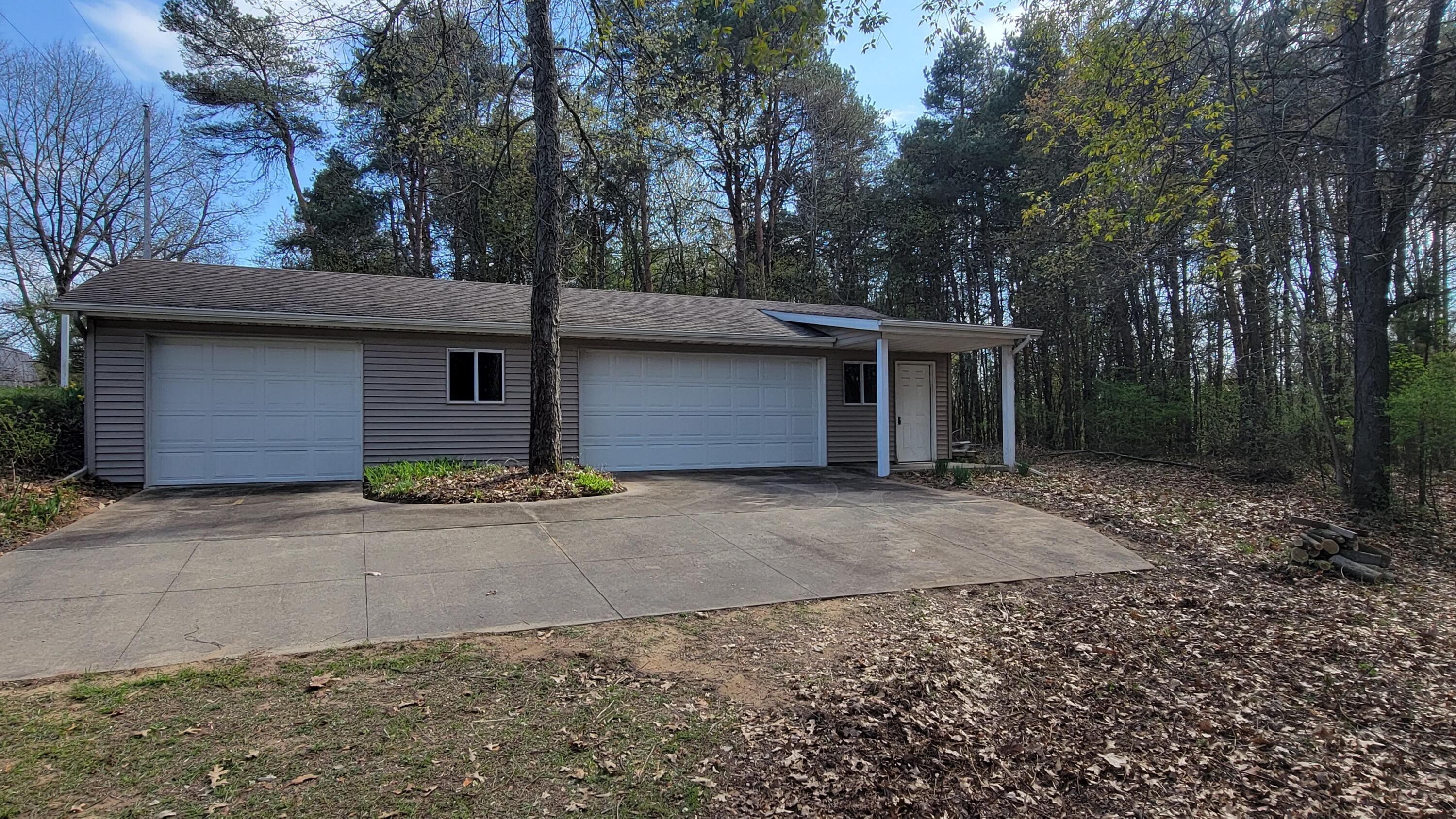 2180 Harwood Road Ionia, MI 48846 - Photo 2 of 27 20250427_163849