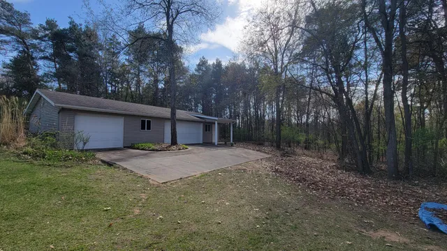 $199,900 | 2180 Harwood Road, Ionia, MI 48846