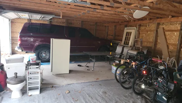 $199,900 | 2180 Harwood Road, Ionia, MI 48846