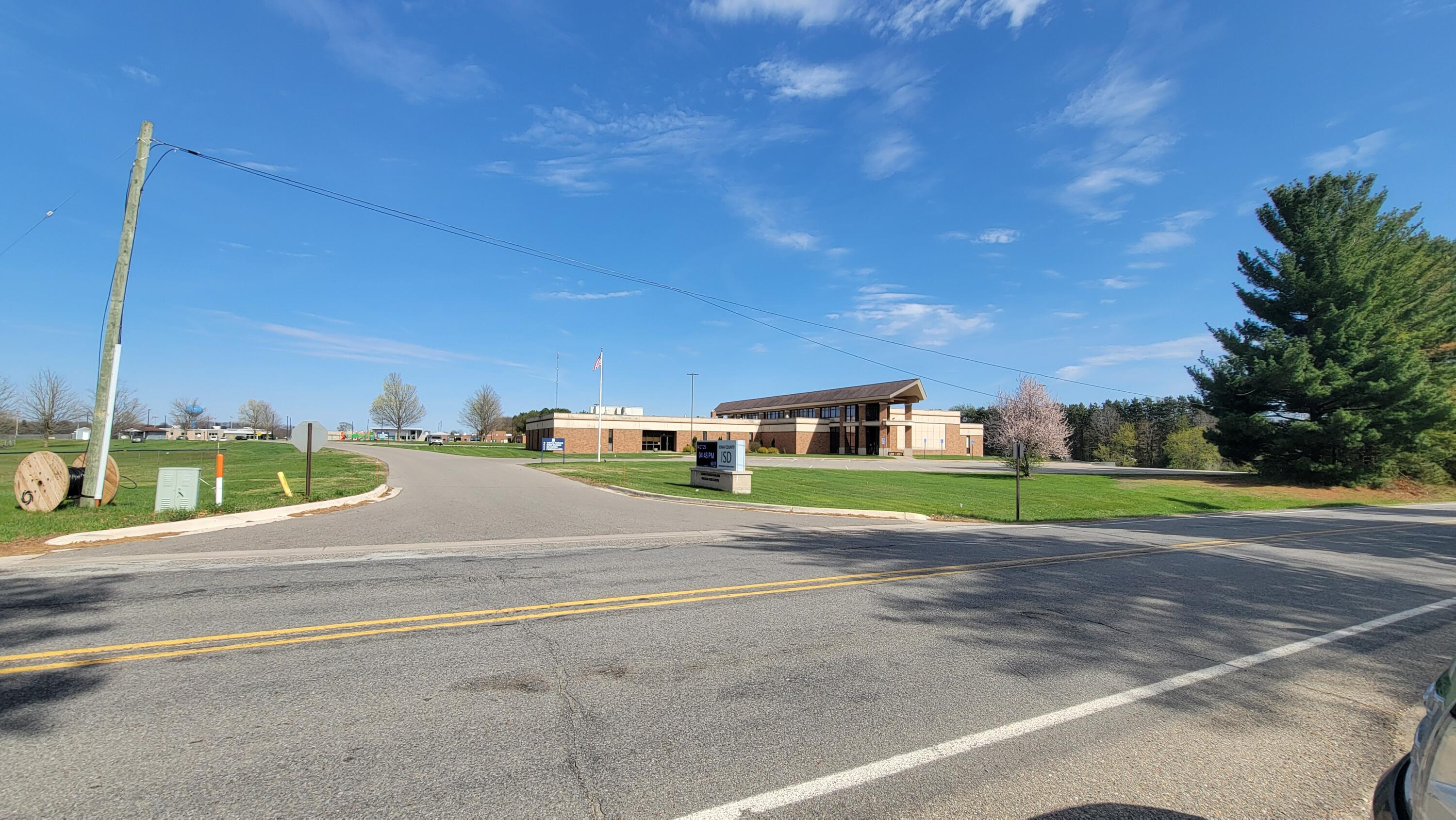 2180 Harwood Road Ionia, MI 48846 - Photo 9 of 27 20250427_164828