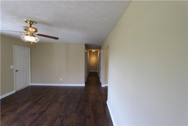 6320 Old Murfreesboro Road East Lebanon, TN 37090 - Photo 3 of 15