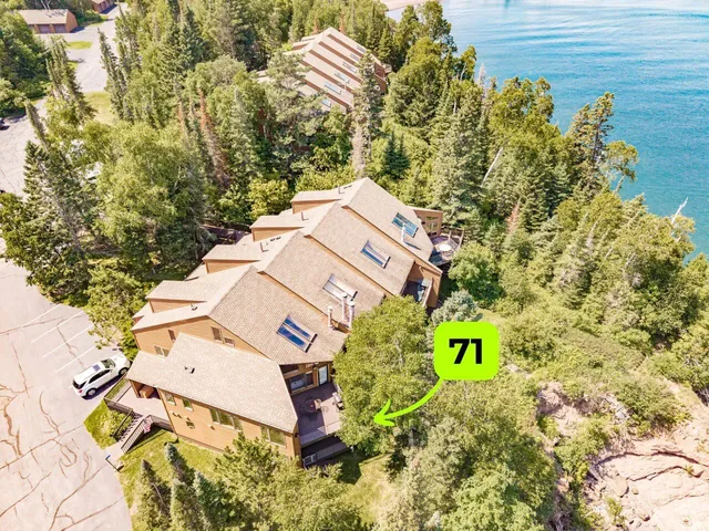 $89,000 | 1621-71 Superior Shores Drive, Unit 71, Two Harbors, MN 55616