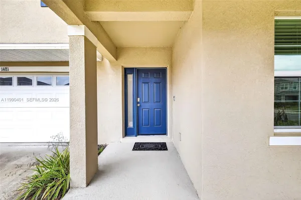 a view of front door with a door