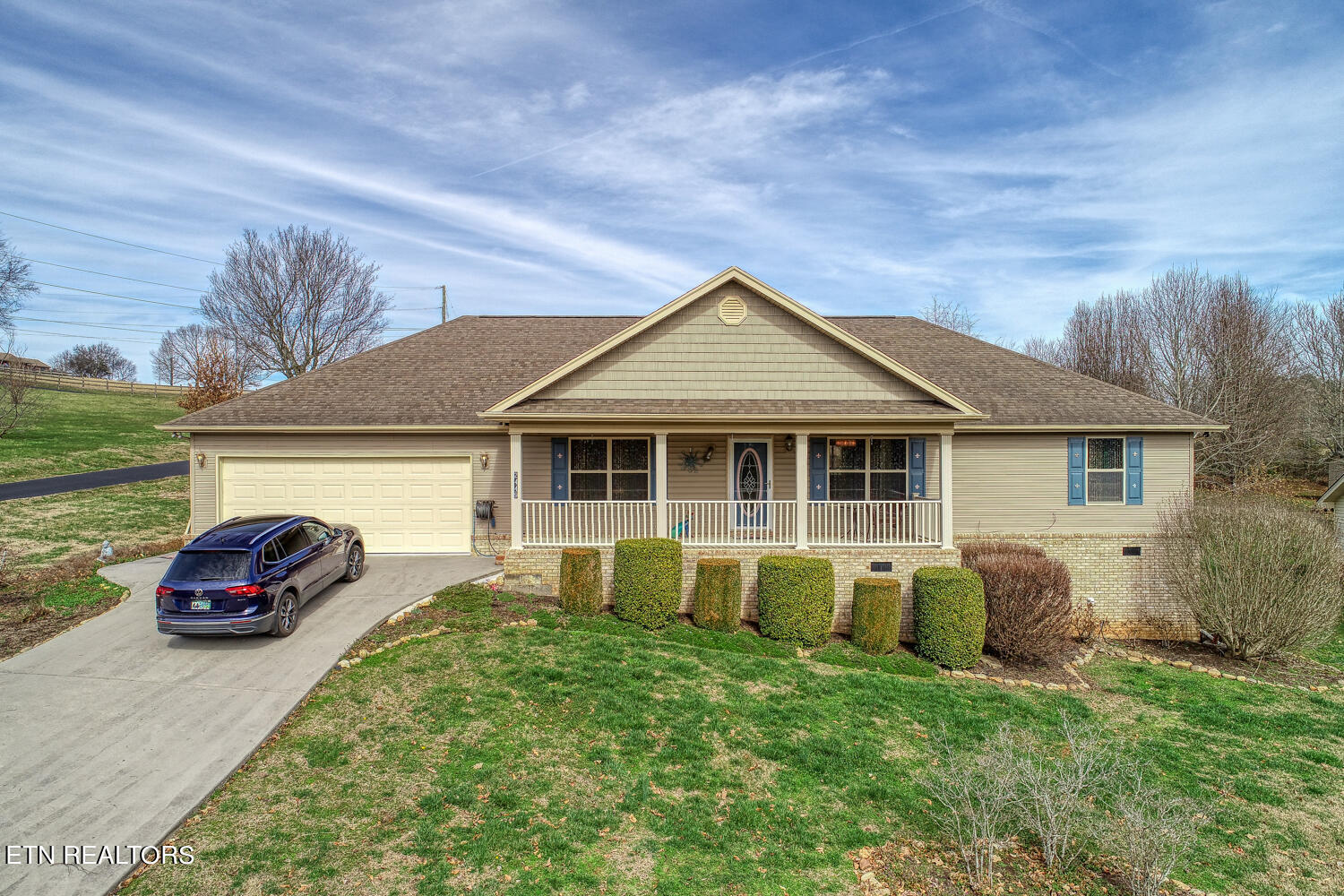 2449 Oakview Lane Sevierville, TN 37876 - Photo 1 of 41 Front View