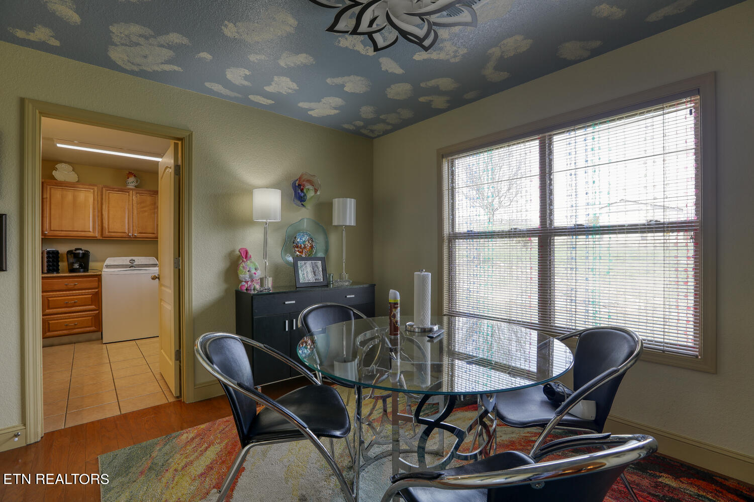 2449 Oakview Lane Sevierville, TN 37876 - Photo 16 of 41 Breakfast Room