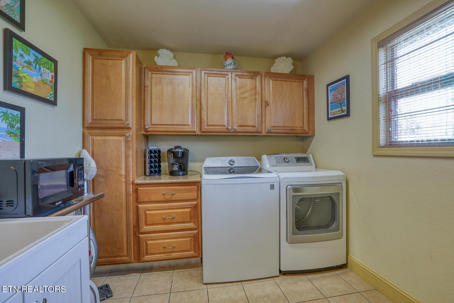 2449 Oakview Lane Sevierville, TN 37876 - Photo 17 of 41 Laundry/Utility Room w/Extra Storage
