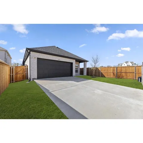 $419,950 | 8113 Twin Crk Trail, Wylie, TX 75098