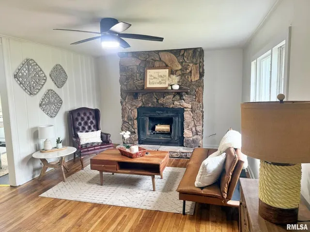 $129,900 | 1800 Market Street, Metropolis, IL 62960