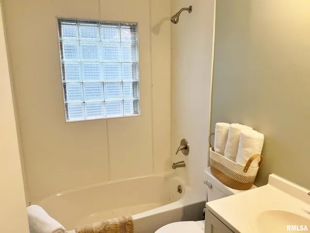 $129,900 | 1800 Market Street, Metropolis, IL 62960