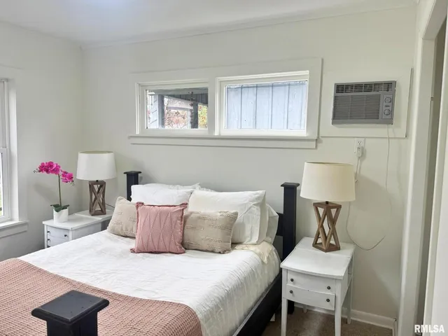 $129,900 | 1800 Market Street, Metropolis, IL 62960