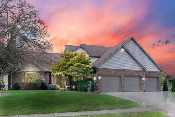 $444,000 | 3809 St Andrews Place, Elkhart, IN 46517