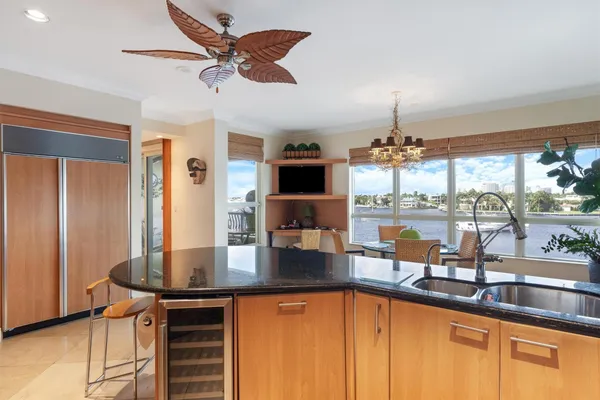 $10,000 | 209 North Birch Road, Unit 401, Fort Lauderdale, FL 33304
