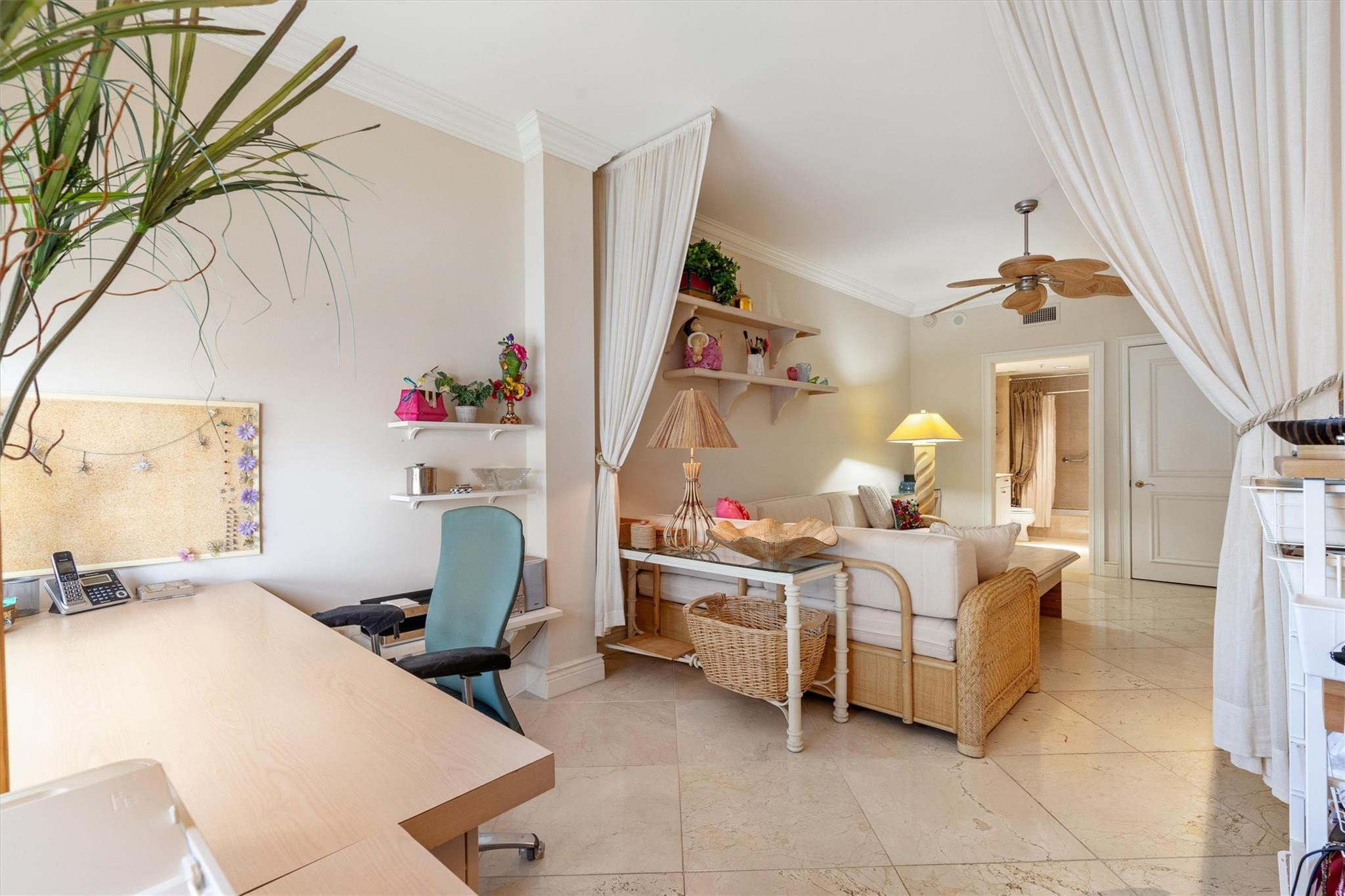 209 North Birch Road, Unit 401 Fort Lauderdale, FL 33304 - Photo 33 of 40 Photo 33