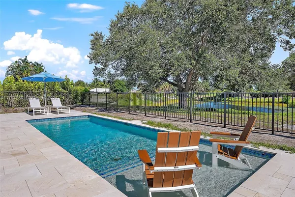 $3,475,000 | 325 Fairway West, Tequesta, FL 33469