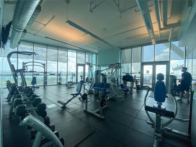 $4,050 | 888 Biscayne Boulevard, Unit 609, Miami, FL 33132