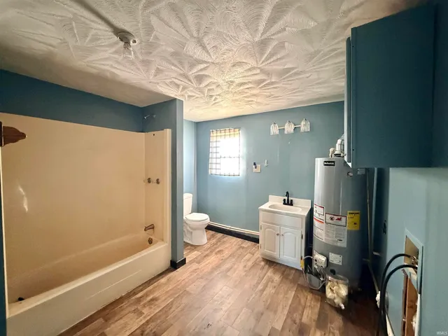 $50,000 | 353 North Park Avenue, Jasonville, IN 47438