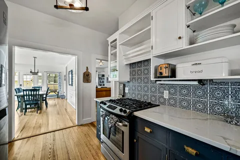 $699,000 | 410 East Schubert Street, Fredericksburg, TX 78624