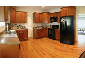 385 Sliger Road Jonesborough, TN 37659 - Photo 3 of 19 Spacious Kitchen