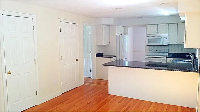 $5,500 | 8 Baker Avenue, Lexington, MA 02421