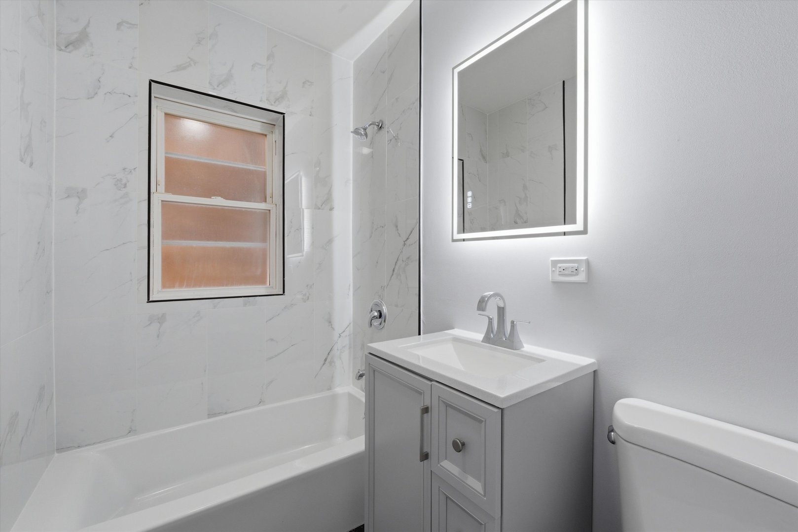 7152 South Racine Avenue Chicago, IL 60636 - Photo 15 of 51