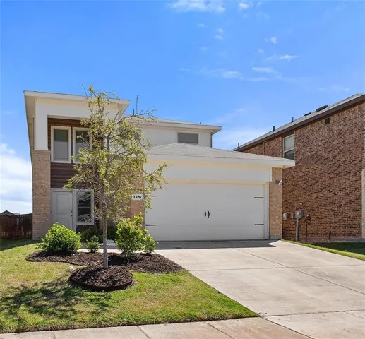 $2,825 | 1287 Delmita Drive, Unit 1287, Forney, TX 75126