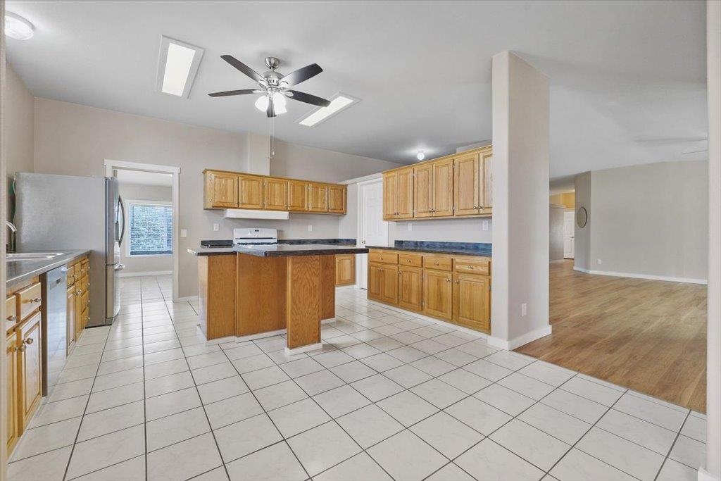 18616 South Smythe Road Spokane, WA 99224 - Photo 10 of 46