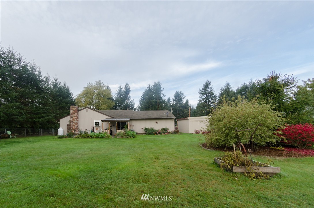 18522 Elderberry Street Southwest Rochester, WA 98579 - Photo 3 of 17 Gallery Image 3