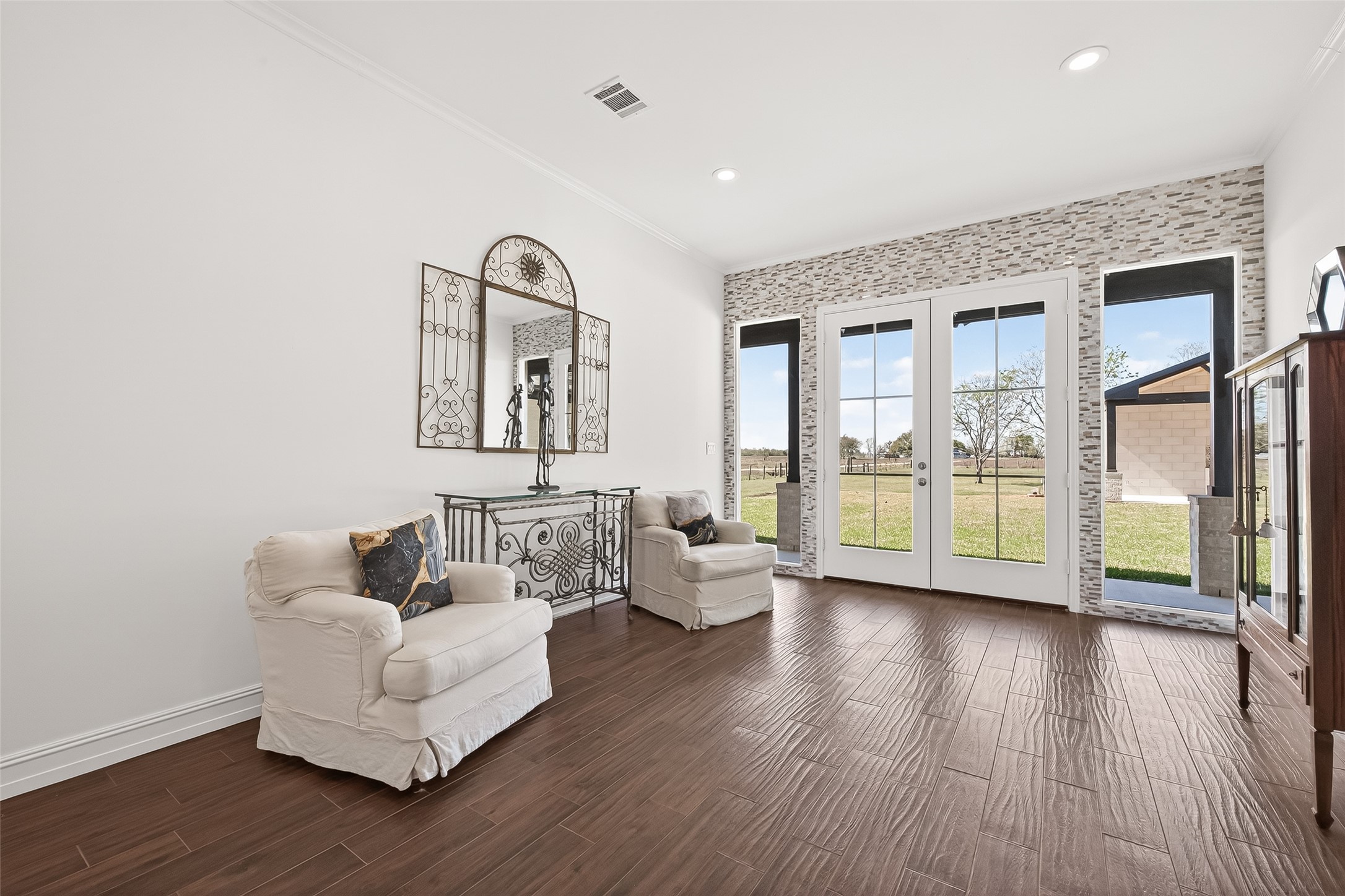 12212 Padon Road Needville, TX 77461 - Photo 9 of 37