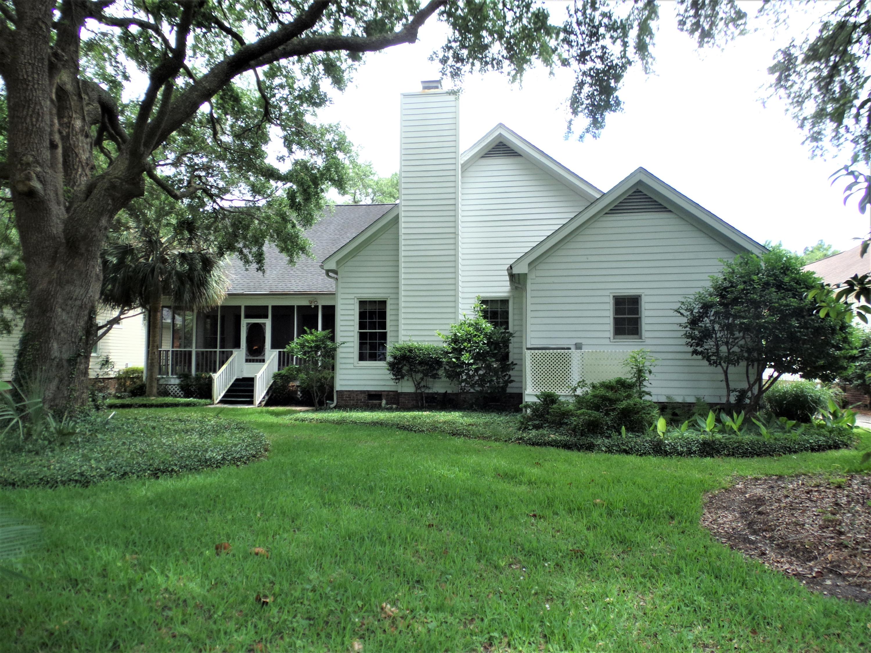 3036 Linksland Road Mount Pleasant, SC 29466 - Photo 3 of 21 100_1034