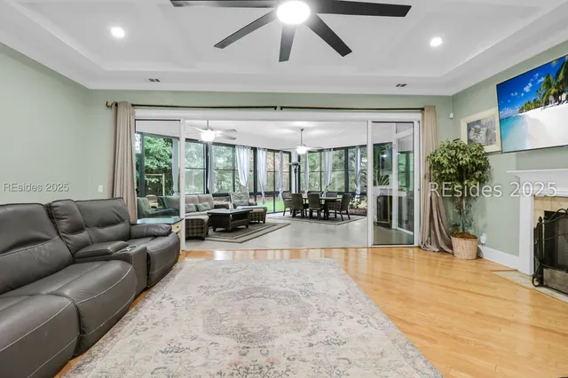 $705,000 | 29 Lakes Crossing, Bluffton, SC 29910