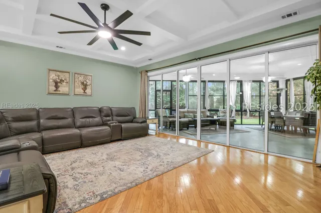 $705,000 | 29 Lakes Crossing, Bluffton, SC 29910