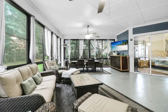 $705,000 | 29 Lakes Crossing, Bluffton, SC 29910