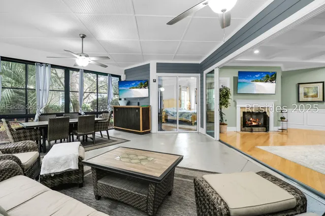 $705,000 | 29 Lakes Crossing, Bluffton, SC 29910