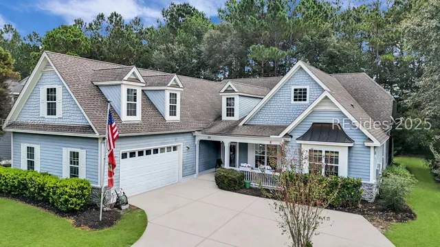 $705,000 | 29 Lakes Crossing, Bluffton, SC 29910