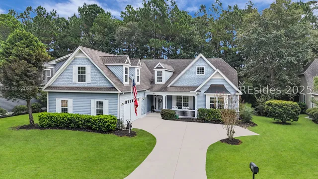 $705,000 | 29 Lakes Crossing, Bluffton, SC 29910
