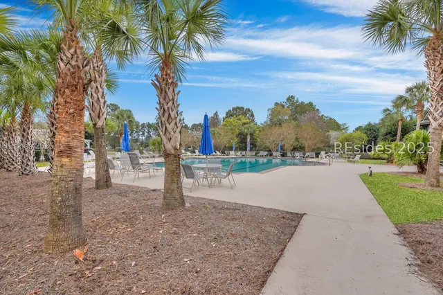 $705,000 | 29 Lakes Crossing, Bluffton, SC 29910