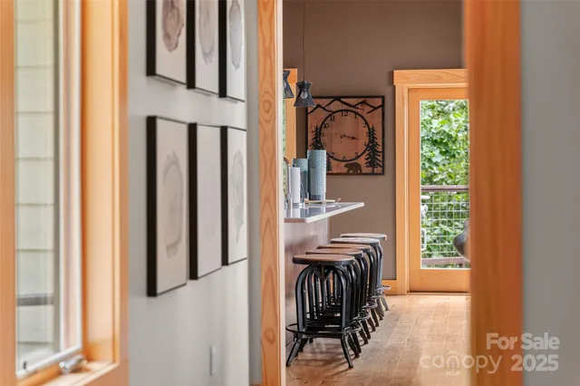 $1,095,000 | 47 Charmeldee Old Toll Road, Black Mountain, NC 28711