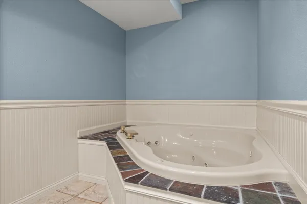 $379,900 | 153 Yacoub Lane, Fond du Lac, WI 54935