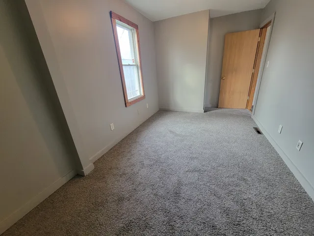 $1,100 | 514 East Marquette Street, Ottawa, IL 61350