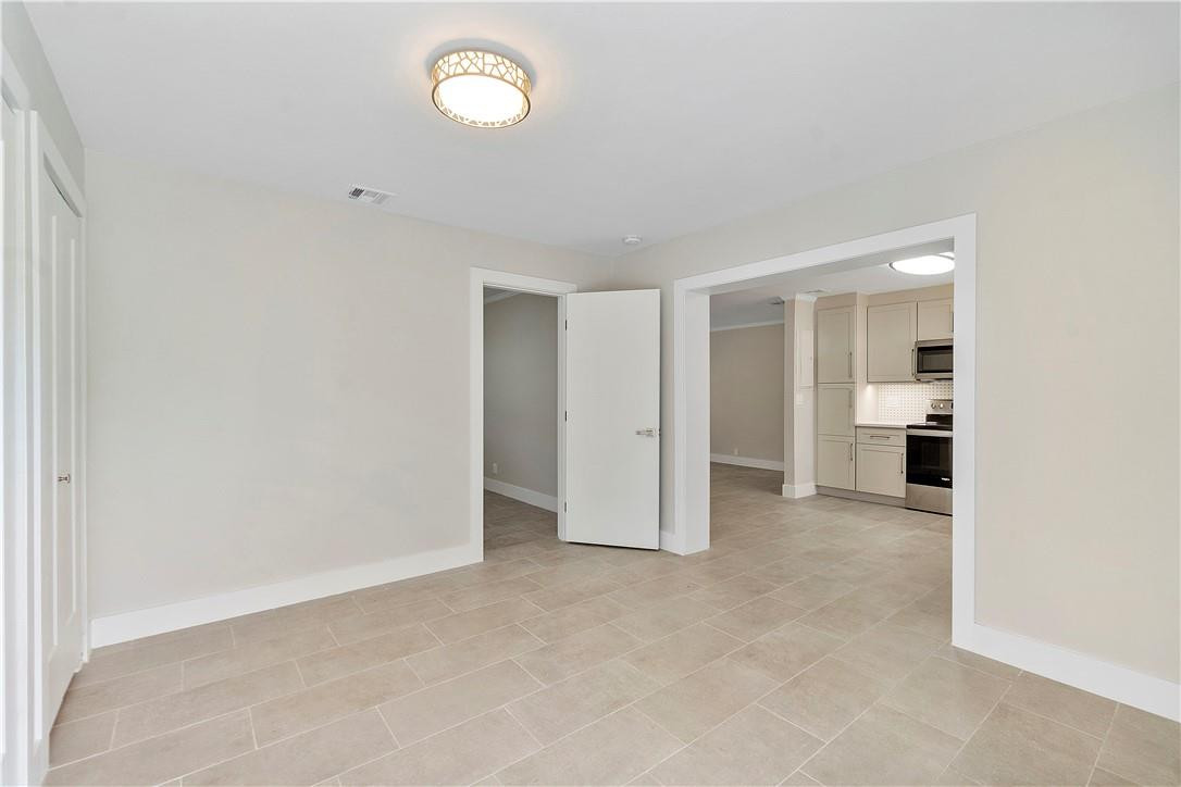 250 Northwest 10th Street Boca Raton, FL 33432 - Photo 12 of 47 Primary Bedroom