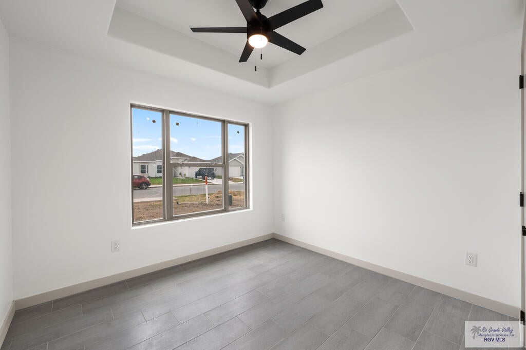 18075 Spruce Street Combes, TX 78552 - Photo 10 of 28 Gallery Image 10