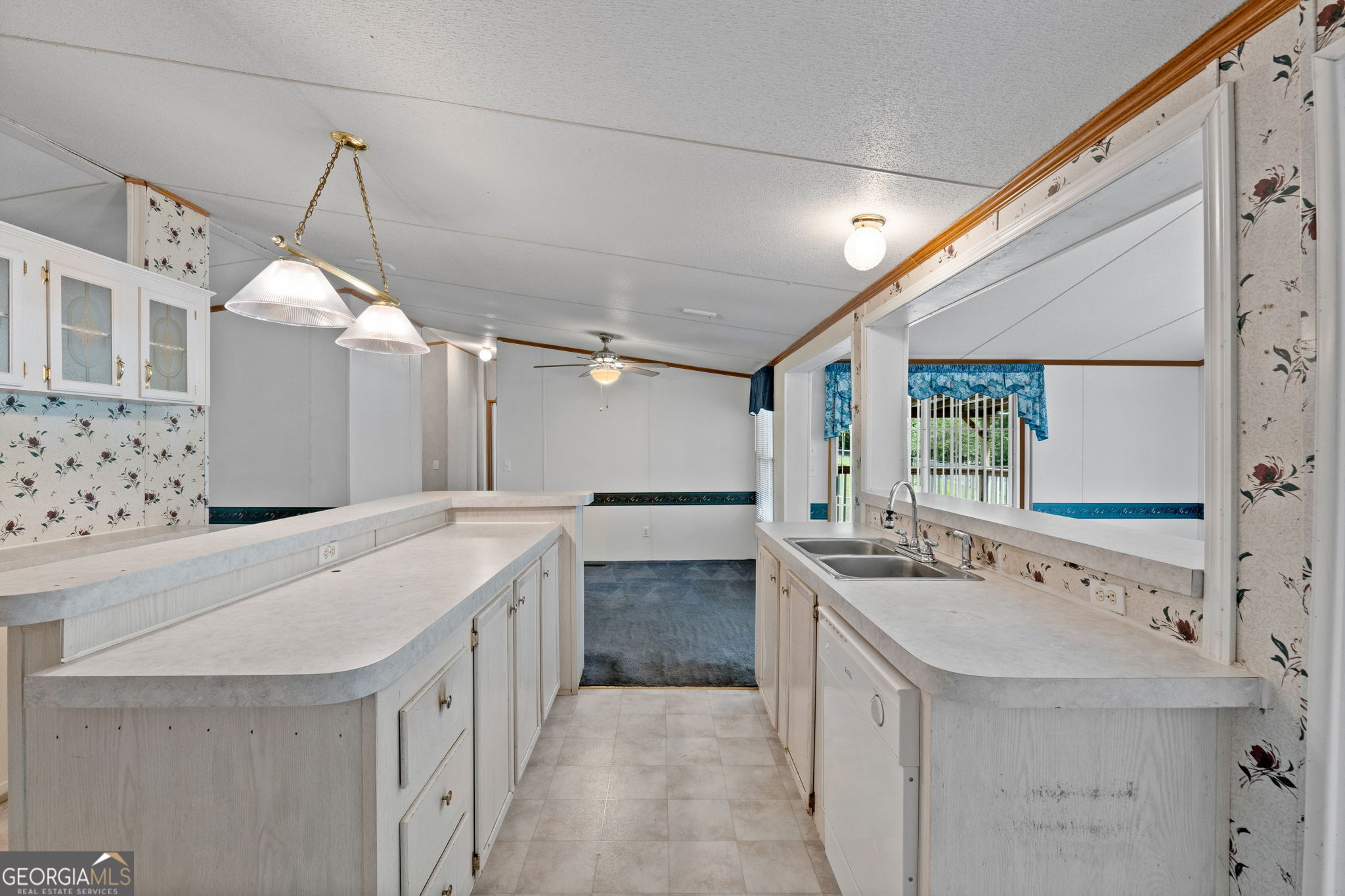 868 South Steel Bridge Road Eatonton, GA 31024 - Photo 8 of 64 a bathroom with a sink vanity granite tub and shower