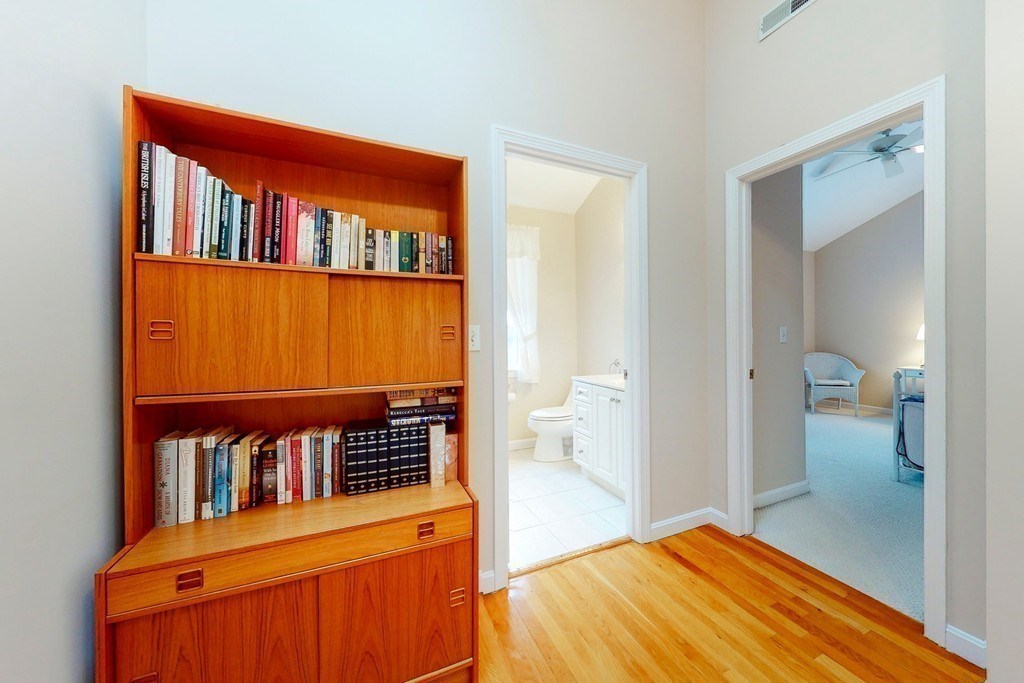 600 Trapelo Road, Unit 16 Waltham, MA 02452 - Photo 16 of 37 Gallery Image 16