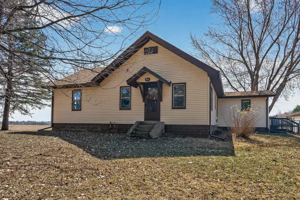 $650,000 | 2270 397th Avenue Northeast, Stanchfield, MN 55080