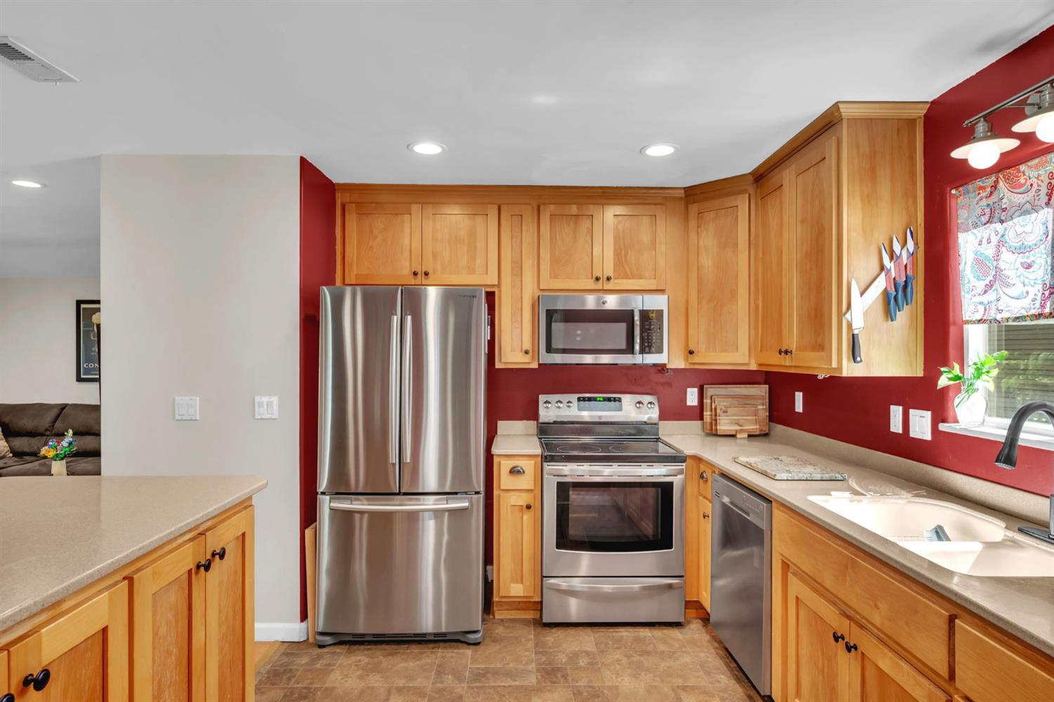 981 Garden Loop Placerville, CA 95667 - Photo 9 of 39