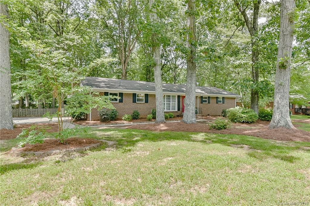 6140 Potter Road Matthews, NC 28104 - Photo 2 of 40 Gallery Image 2