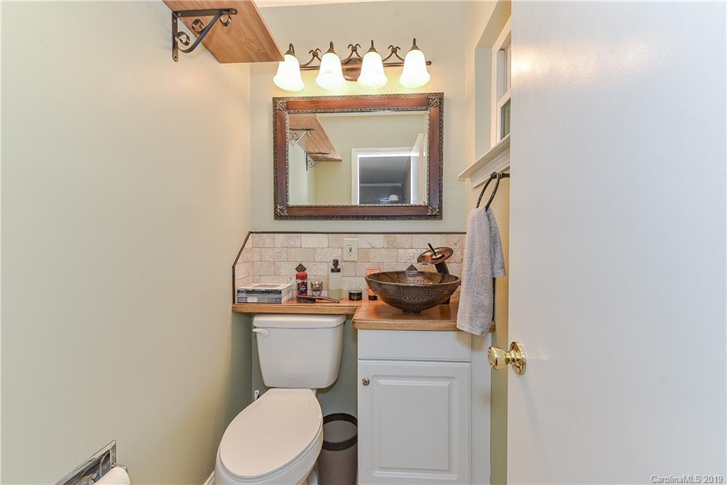 6140 Potter Road Matthews, NC 28104 - Photo 20 of 40 Gallery Image 20