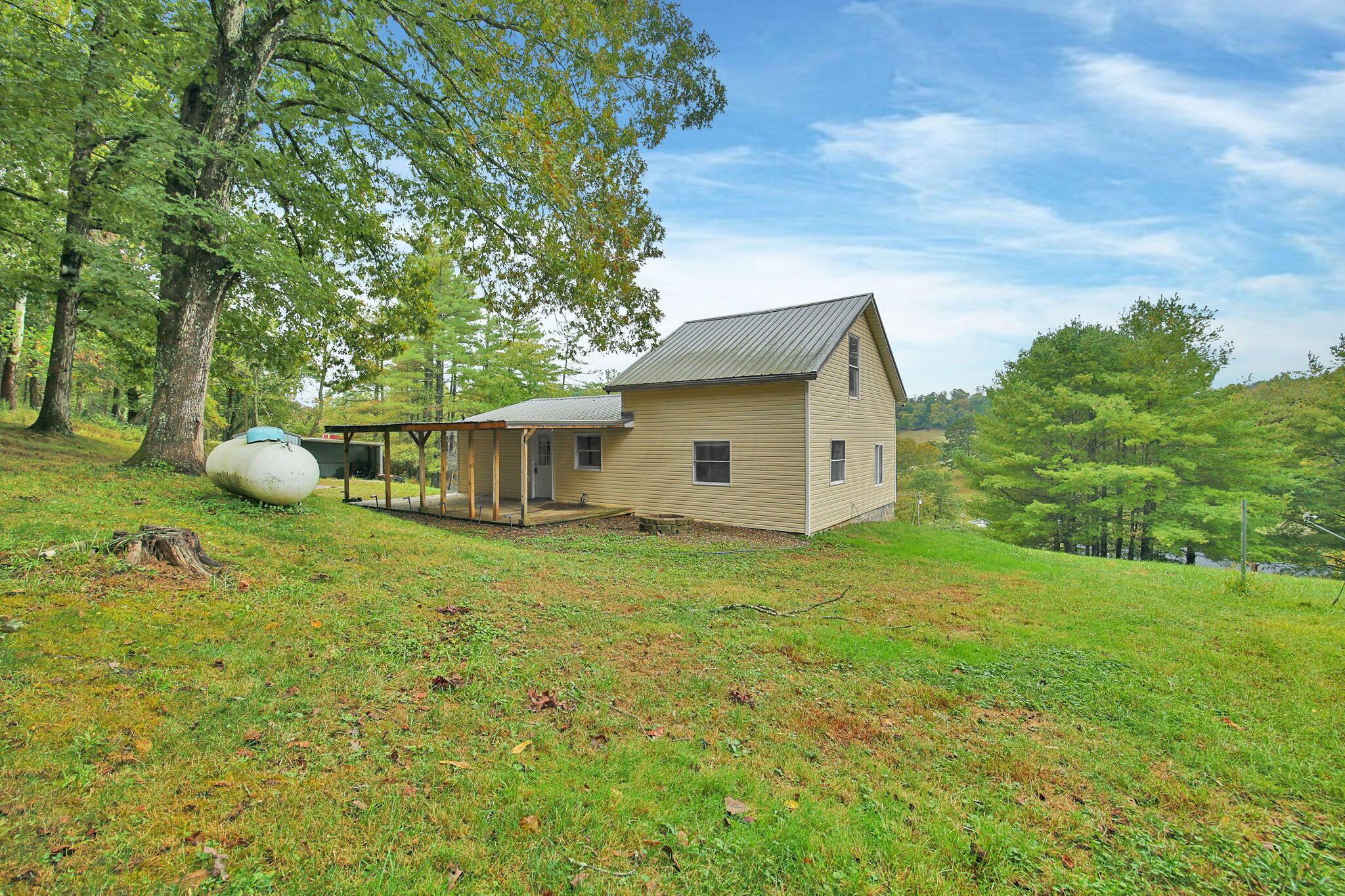 1573 Graham School Road Gallipolis, OH 45631 - Photo 24 of 38 r24
